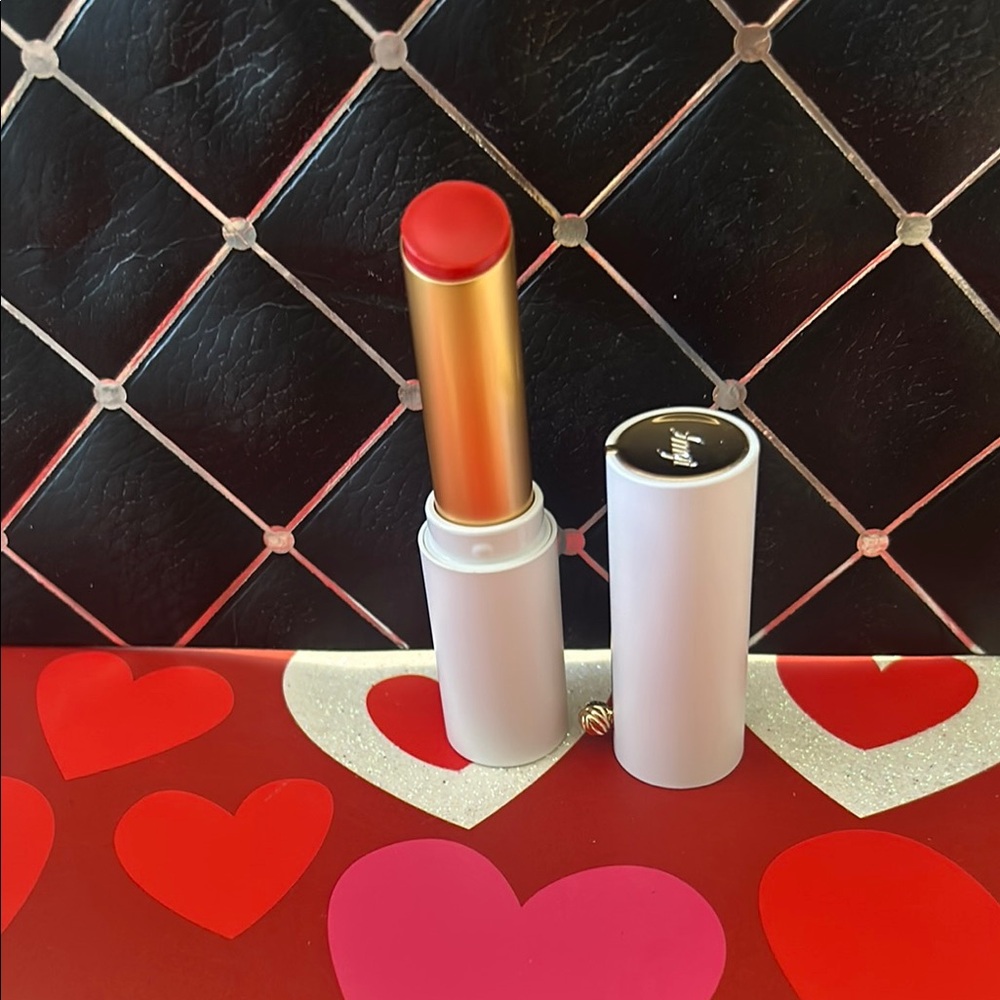 Avon fmgt ink sheer matte lipstick
